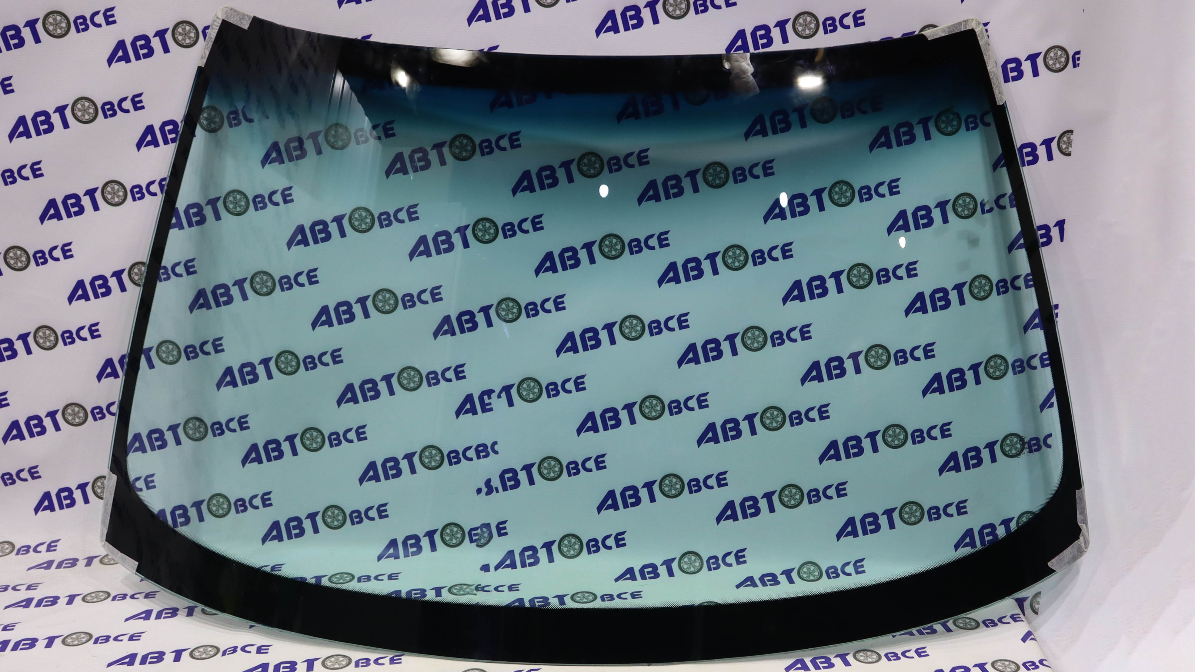 Стекло лобовое ВАЗ-2110-2111-2112-2170-2171-2172 (с полосой + шелкография) зеленое Боравтостекло 